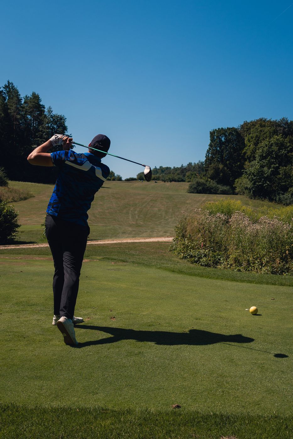 Spielszene auf der Runde beim Turnier Birdies on Tour auf der Golfanlage Gerhelm