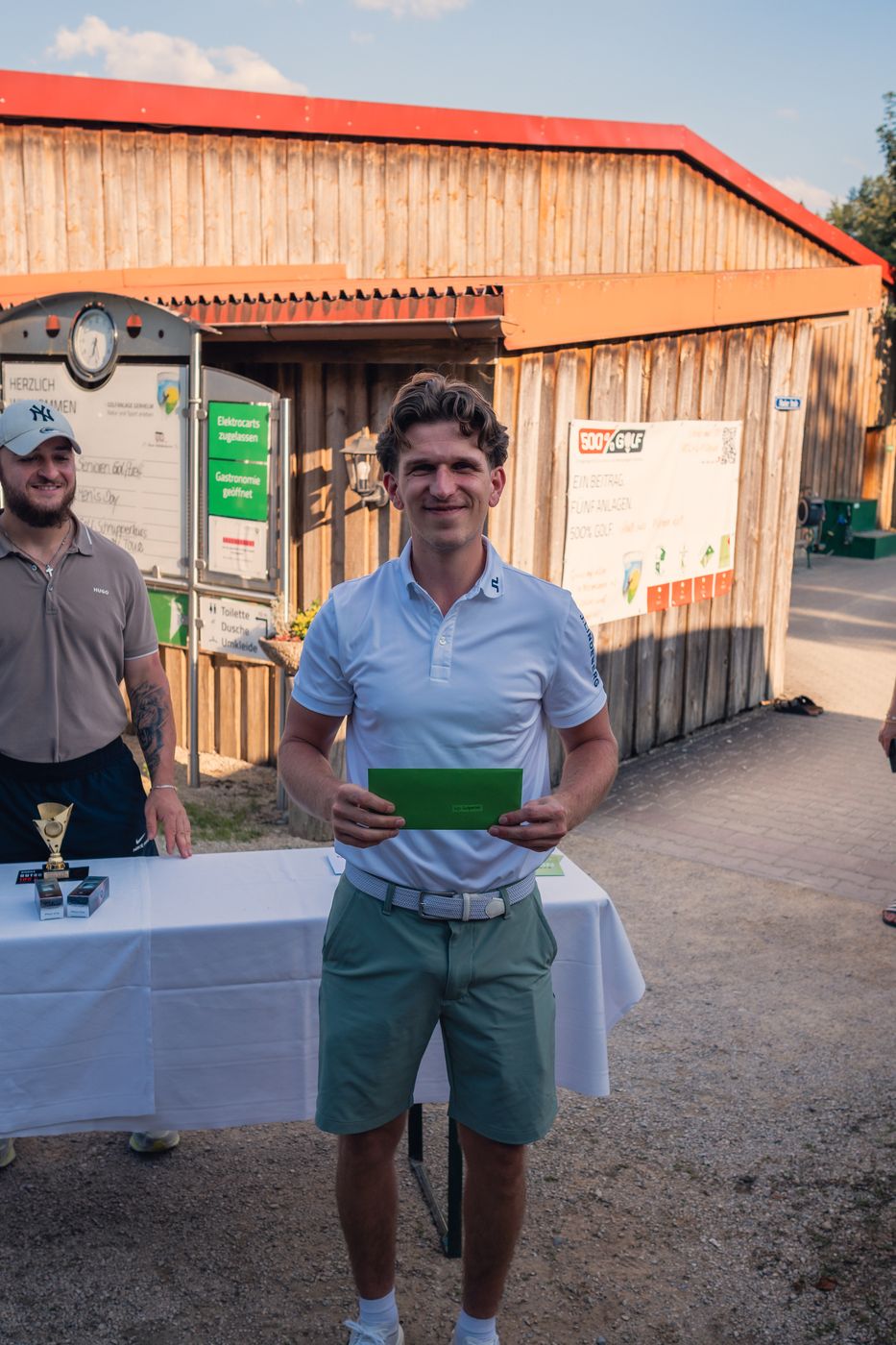 Siegerehrung beim Turnier Birdies on Tour auf der Golfanlage Gerhelm